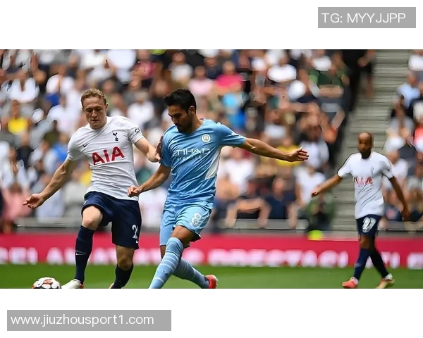 英超激战利物浦小胜热刺阿森纳稳居圣诞冠军皇马喜迎三连胜盛况